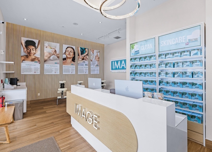 Best Beauty School Fort Myers Florida Lobby institute for medical aesthetics and laser