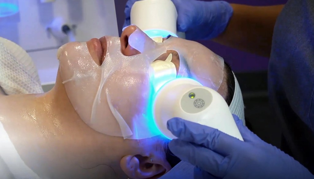 Glacé Hydrodermabrasion