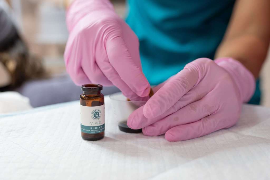 Chemical peel training fort myers, VI Peel training, chemical peel certification, Advanced chemical peel training
